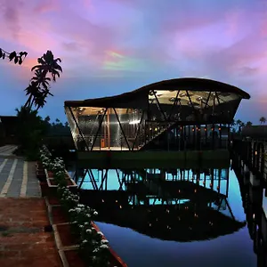 aquatic-floating-resort.kerala-hotels.net/