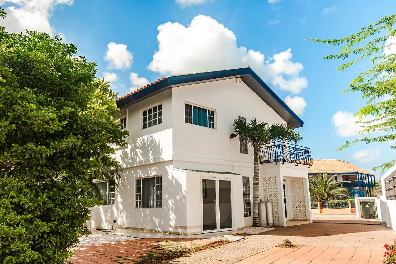 Villa Fontana 1 & 2 Palm Beach Aruba