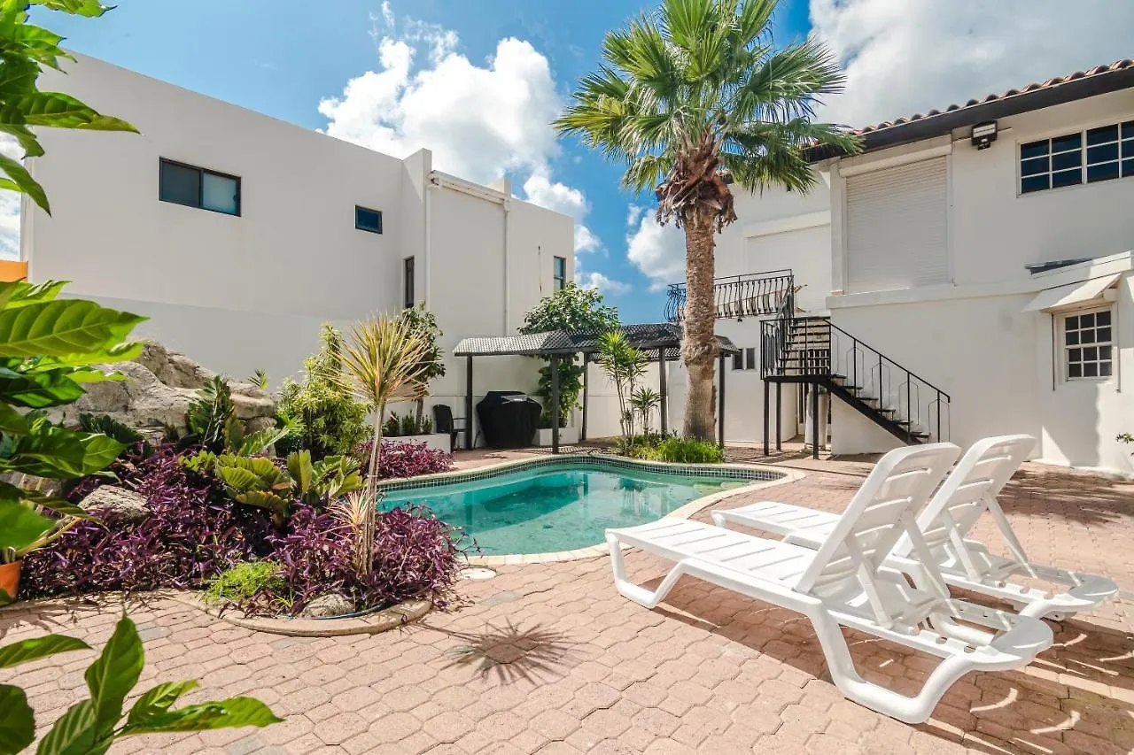 Villa Fontana 1 & 2 Palm Beach